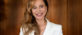 Lena Olin läser "Nyårsklockan"