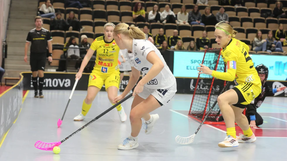 Ellen Bäckstedt, Elin Roos och kompani i Endre jagar en slutspelsplats.