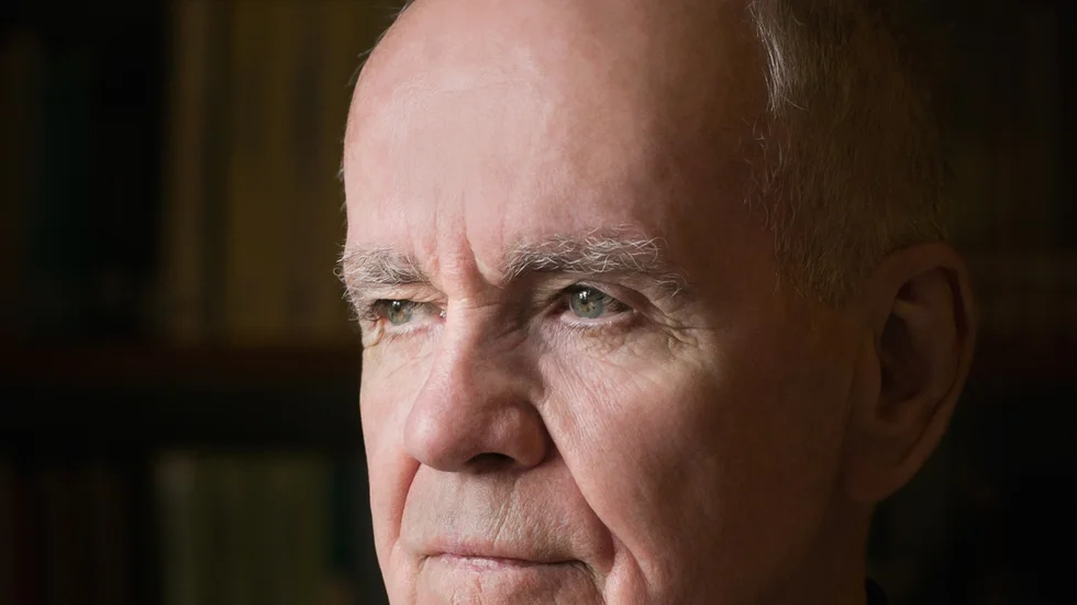 Cormac McCarthy (född 1933) debuterade redan på 1960-talet men slog igenom först med "Blodets meridian" (1985). Han är ständigt Nobelpristippad och räknas som en av USA:s största nu levande författare.