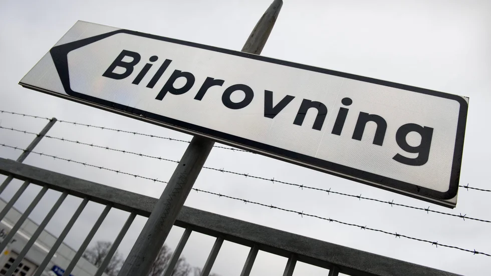 Bilprovningen är en bransch som insändarskribenten menar inte har blivit bättre efter privatisering.