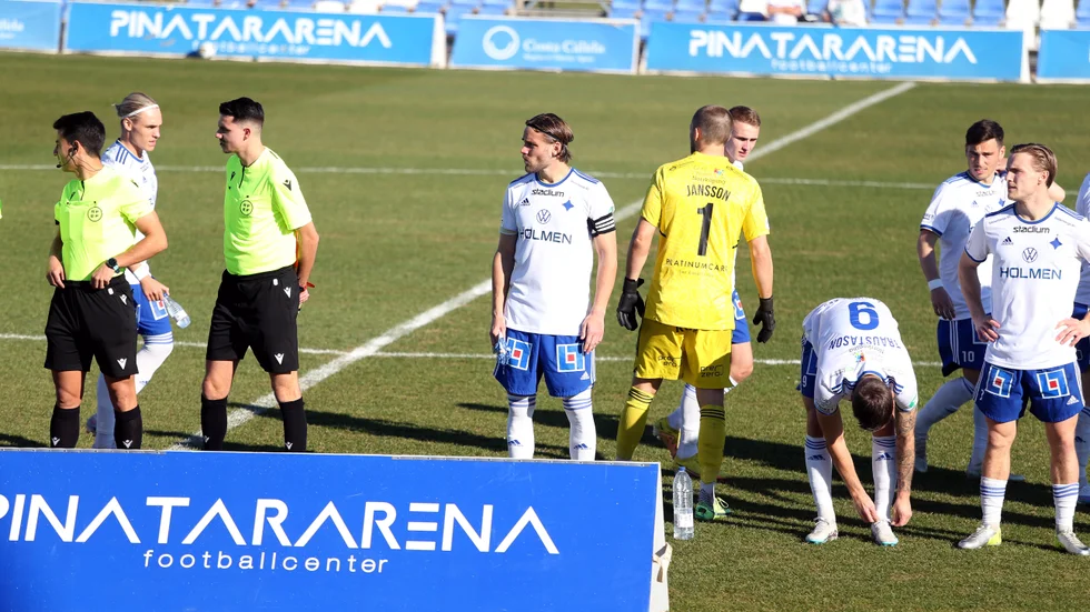 IFK möter Silkeborg.