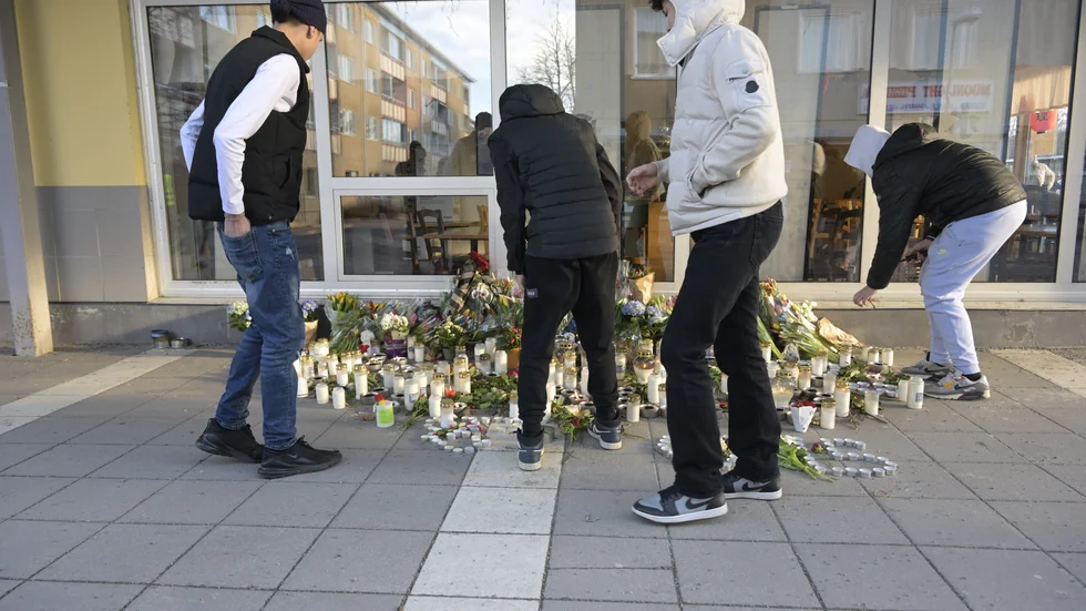 Konsekvens. Att rusta socialtjänsten är bästa sättet att motverka att fler unga faller offer för gängkriminaliteten. 