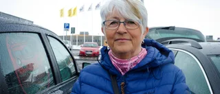 Trottoar saknas i handelsområdet
