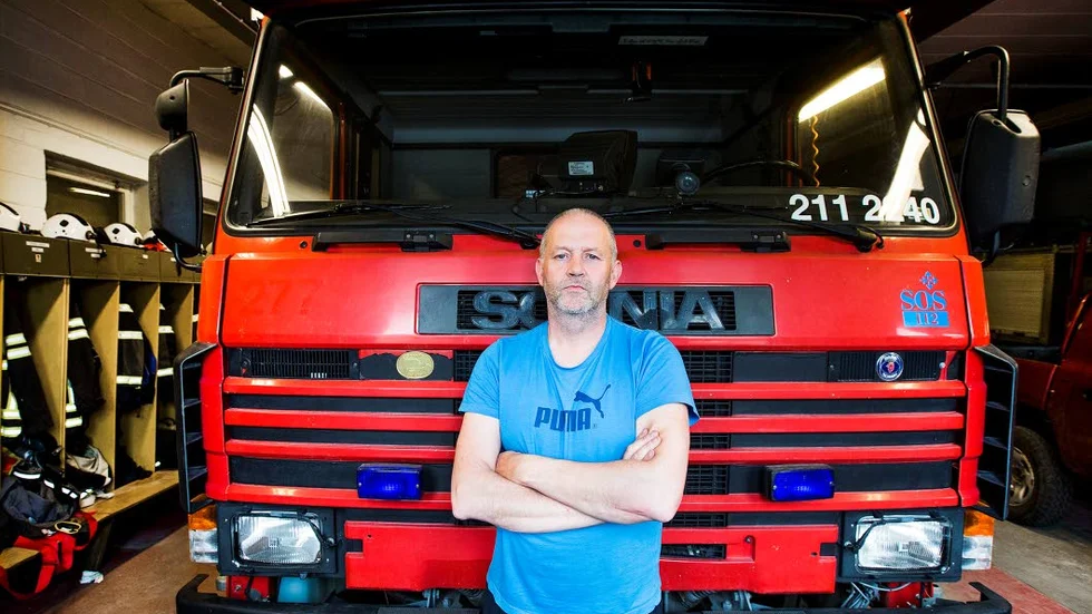 Strejk. Lars Pettersson, deltidsbrandman i Råneå, har gått i strejk. Han är en av 380 deltidsbrandmän i Norrbotten.