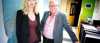 Nu har Kjell parkerat bussen