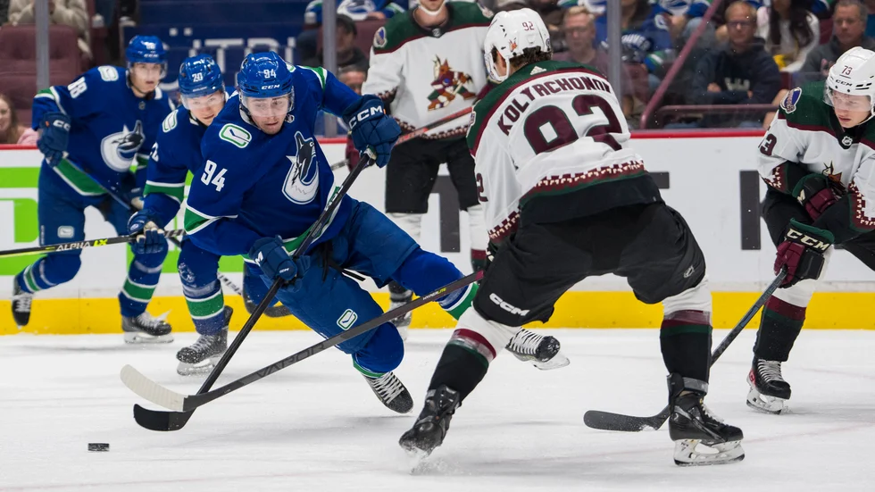 Linus Karlsson har inlett väldigt starkt i AHL. Han leder interna poängligan i Abbottsford.