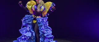 Drag och akrobatik på Joar Blå – Brats Carnival är här • Hyllar konsten att vara sig själv