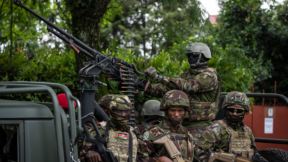 Fredsbevarande trupper, dessa från Kenya, bevakar områden i östra Kongo-Kinshasa. Arkivbild.