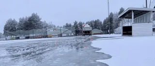 Konstgräsplan i Luleå blir isyta under vintern
