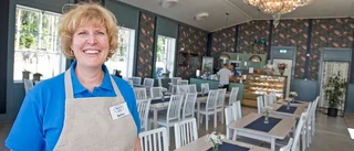 Barbro stänger mackbaren – men kaféet blir kvar: "Jag orkar helt enkelt inte driva två ställen"