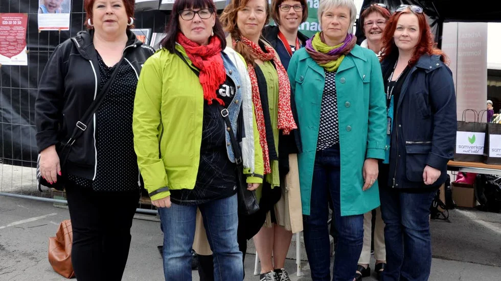 VÅGA. Birgitta Engvall, Lena Cederqvist, Gunborg Flygare, Jenny Lindberg, Monica Autio, Seija Uusitalo och Vickie Unga vill alla motverka våld i hemmen.