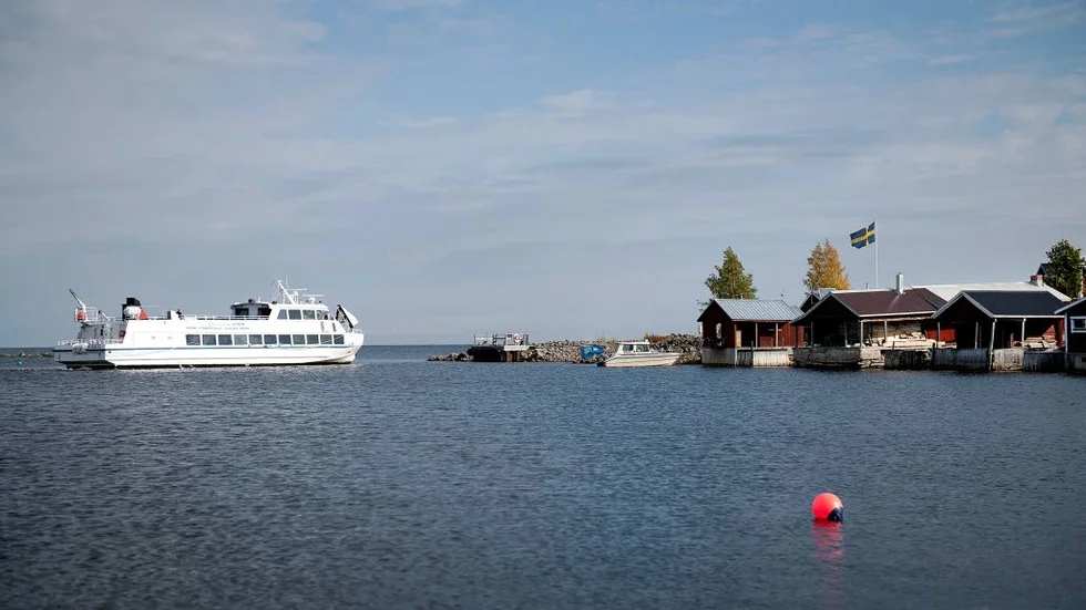 TVIST. MS Eskil i brändöskär.