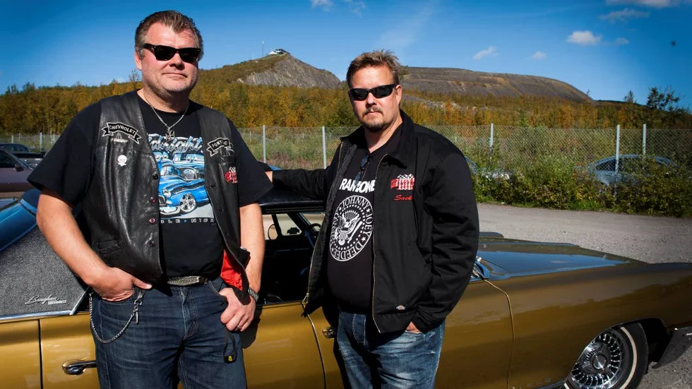 Medlemmar. Peter ”Ozzi” Uusitalo och Sakari ”Sacke” Liikavainio.