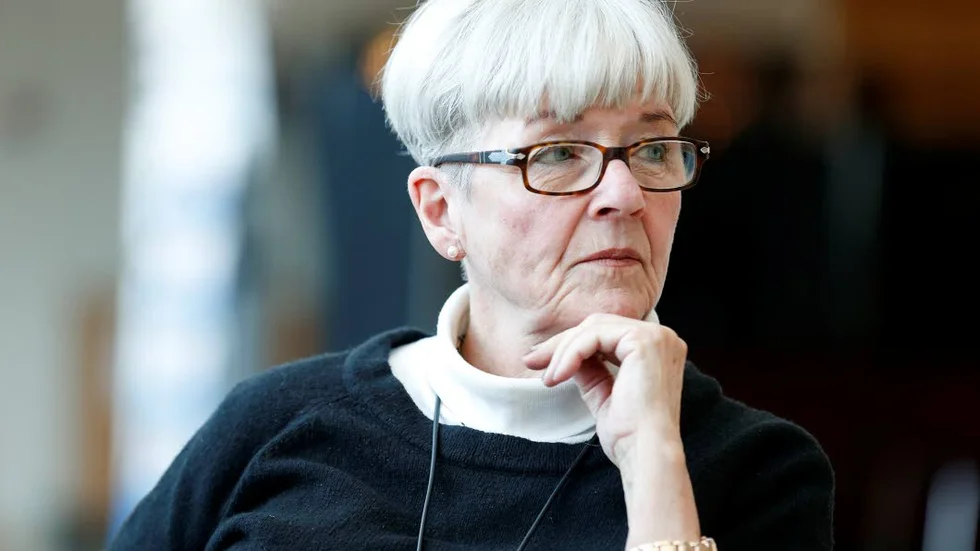 AVGÅR. Monica Carlsson lämnar gruppledarskapet och landstingsrådsposten för Vänsterpartiet.
