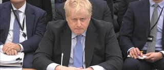 Boris Johnson nekar till lögner i "partygate"