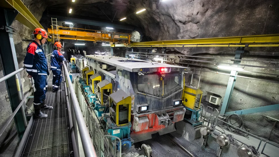 LKAB har problem att få fram tillräckligt med malm sedan det stora raset 2020. Nu har arbetet pausats i vissa brytningsområden.