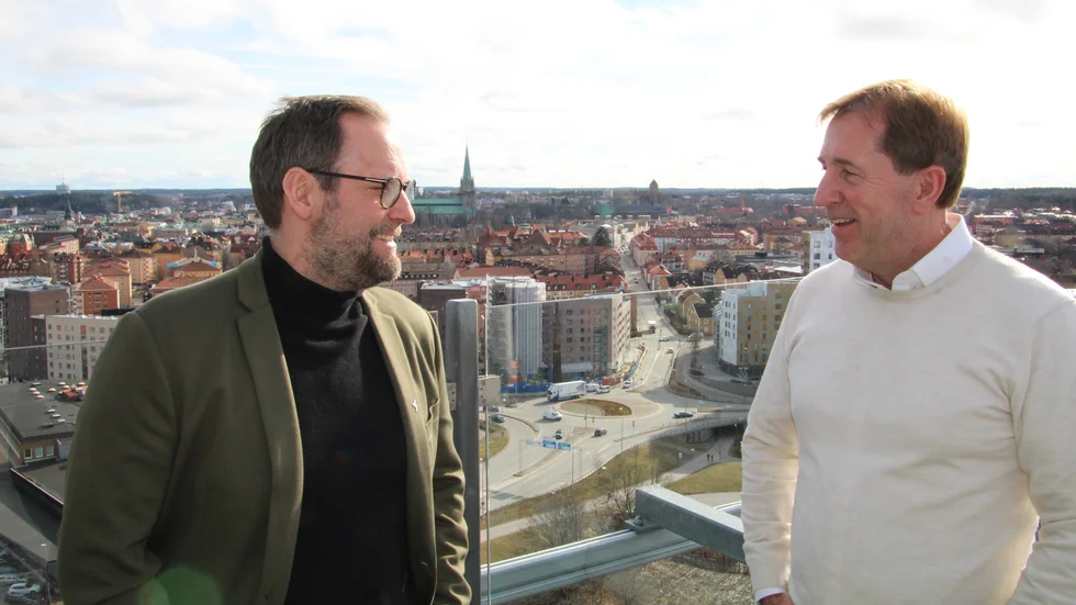 Marcus Mattsson, nytillträdd fastighetschef på Stångåstaden, och vd Fredrik Törnqvist summerar ett bra 2022. Men de konstaterar samtidigt att stigande räntor och höga byggkostnader pressar branschen.  