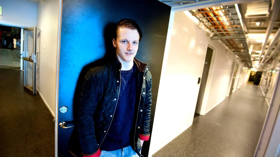 Daniel Mannberg åkte på en tuff smäll mot Örebro och ådrog sig tandskador och hjärnskakning.