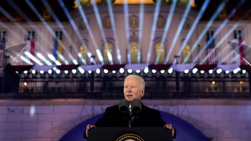 USA.s president Joe Biden håller tal i Polens huvudstad Warszawa.