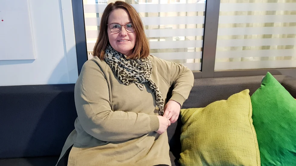 "Ukrainarna bor relativt stadsnära, i huvudsak i Öjebyn, på Ankarskatan och i lägenheter i centrala stan", säger Elisabeth Burström, enhetschef för flyktingmottagningen i Piteå.