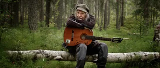 Stefan Sundström spelar Evert Taube för miljöns skull