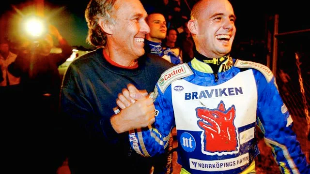 Torsten Sahlin (tv) står som garant för Vargarnas satsning.Här tillsammans med Lukas Dryml. BILD: ARKIVBILD