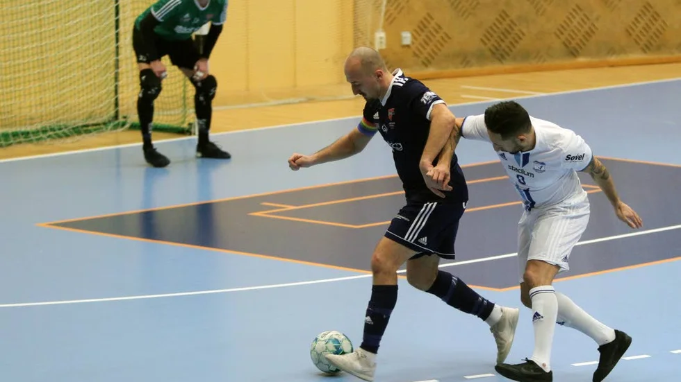 Lagkaptenen Ilhan Pepeljak höll ihop matchen för KFUM Linköping.