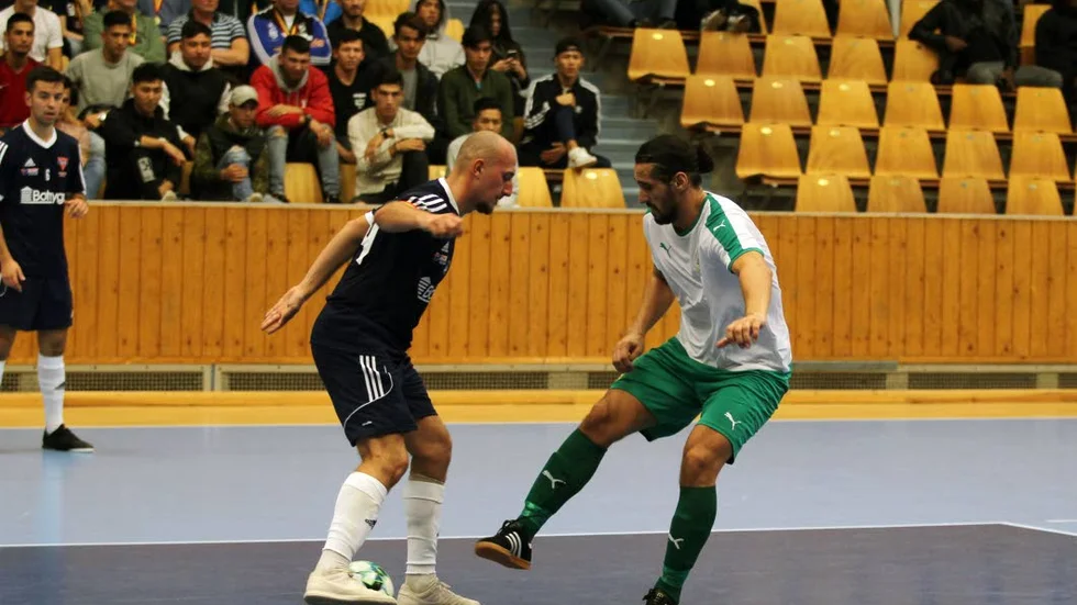 KFUM Linköping möter nytt topplag i Linköpings sporthall på fredagskvällen. Nacka Juniors kommer på besök i SFL, matchstart klockan 20.