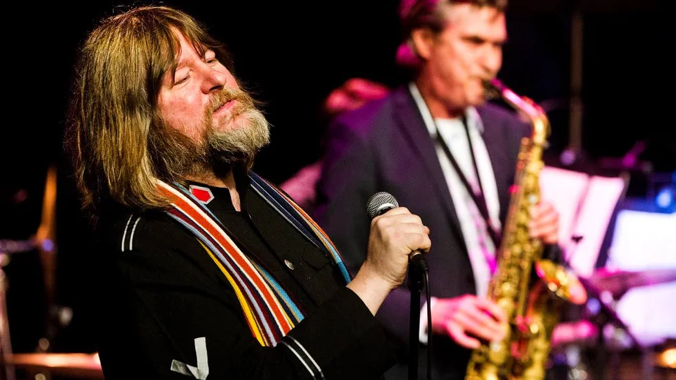 Så här såg det ut 2013 när Ebbot Lundberg turnerade med Norrbotten Big Band.