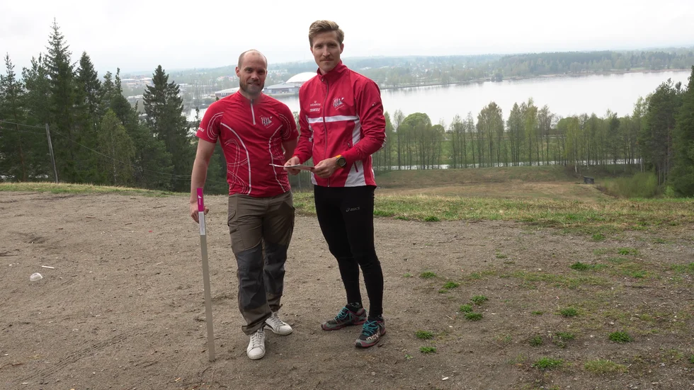 Daniel Almqvist och Gustaf Walther, från Piteå IF OK, är med i projektet hitta ut.