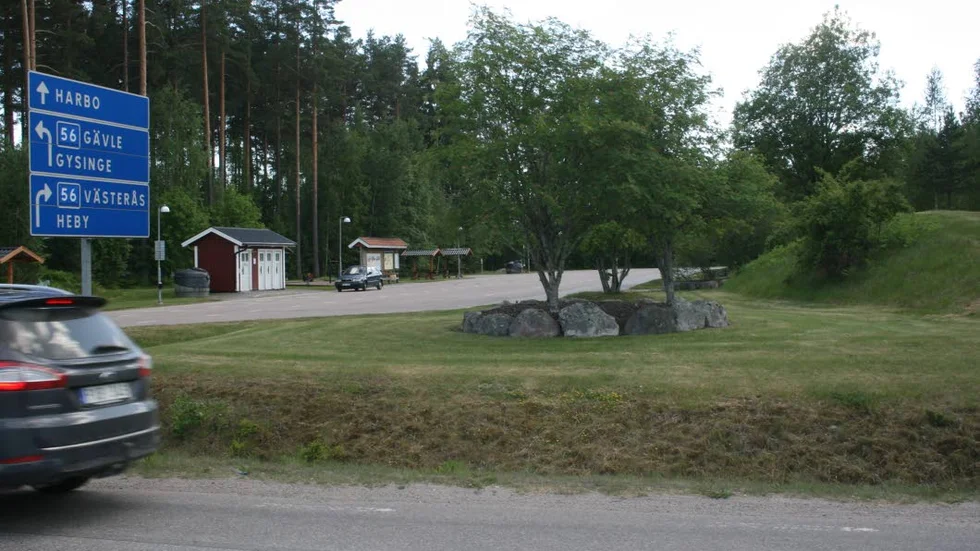 Länets bästa rastplats ligger, enligt Motormännen, invid riksväg 56 i Tärnsjö, mitt emot 67:ans Grill och drivmedelsstationen Tärnsjökorset.