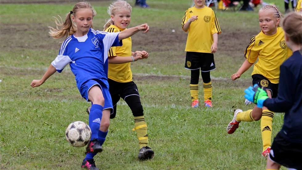 F07. Sigtuna IF besegrade till slut Alsike IF med 2–0 i en annars jämn match.