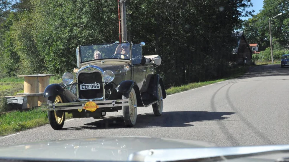 Veteran. Närmare sjuttio ekipage deltog i årets upplaga av Upplandsrundan, där arrangörsklubben firade 40 år med ett jubileumsrally.