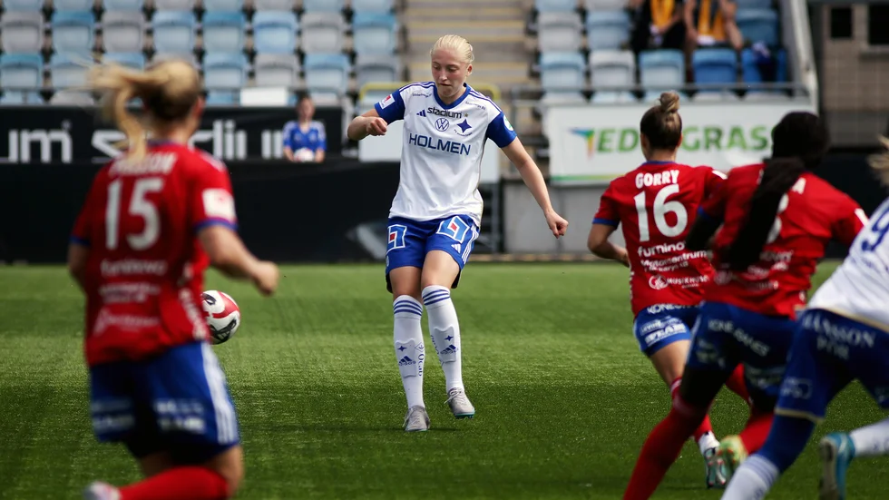 "Spelar vi likadant som nu, så har vi 30 poäng i slutändan", säger Wilma Leidhammar.