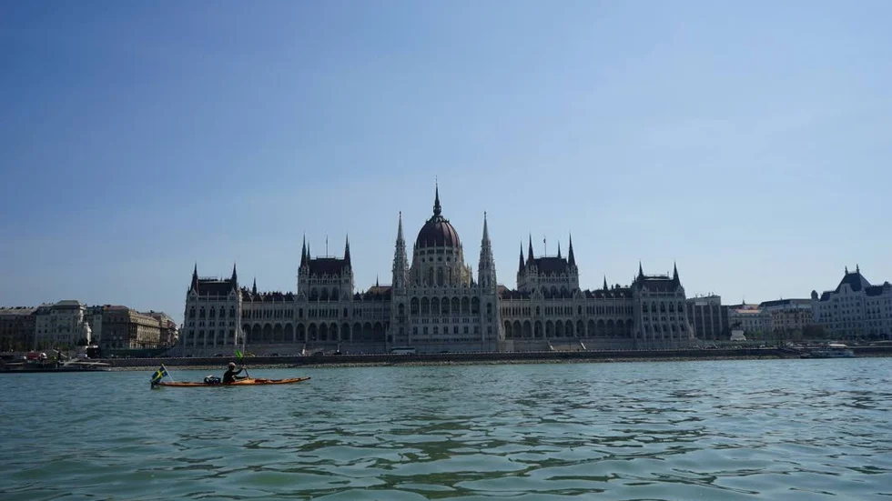 Storstadspaddling. Att paddla kajak på Donau genom Budapest var en upplevelse, säger Marcus Aspsjö.