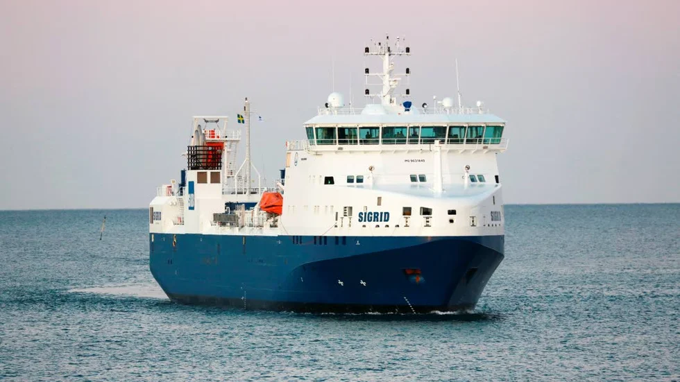 Fraktfartget m/s Sigrid gick på grund i Barsebäcks hamnbassäng i början av april.