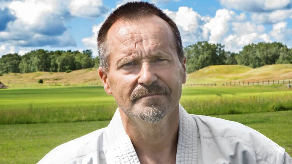 Kampsport. Karate är en stor del av Tapani Panulas liv, liksom musik.