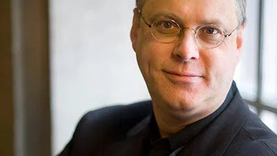 Jan Olov Westerberg är verksam vid Statens Fastighetsverk. Han skriver regelbundet i NSD.