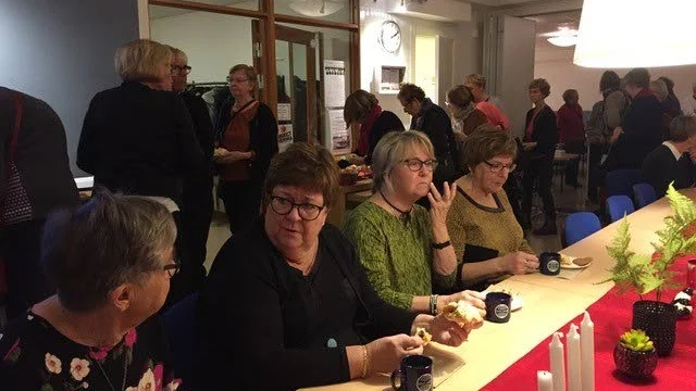 Julfika och musikquiz.