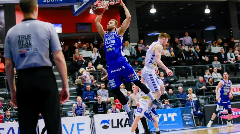 Denzel Andersson.
