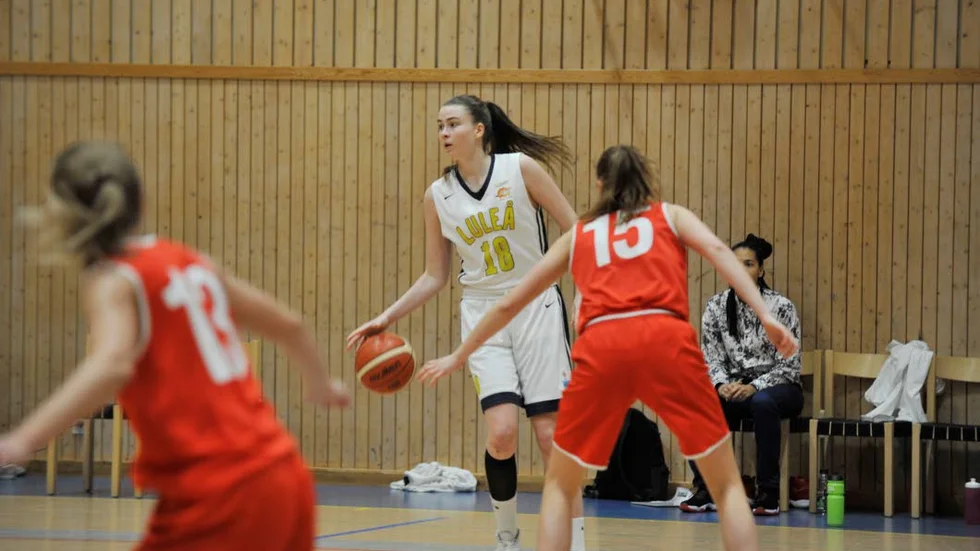 Cecilia Holmberg gjorde fem poäng för sitt BG Luleå.