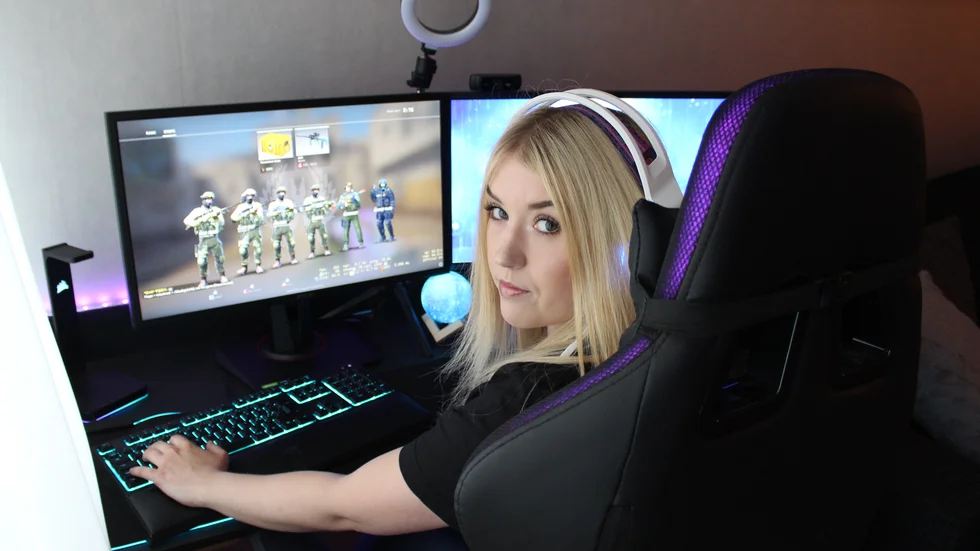 Michaela Hammarlund har spelat Counter-Strike i ungefär fyra år. 