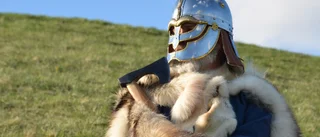 Vikingar från Vendeltiden invaderar Gamla Uppsala