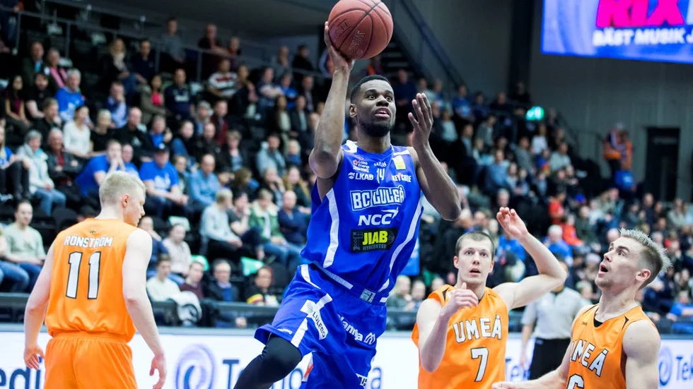 Yannick Anzuluni.