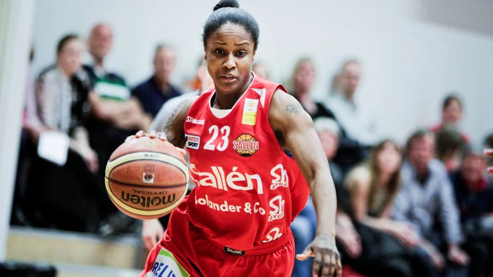 Tiffany Brown.