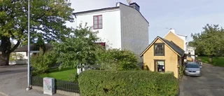 Ny ägare till hus på Stora Trädgårdsgatan 20 i Västervik - 2 300 000 kronor blev priset