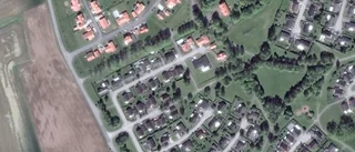Nya ägare till 70-talshus i Mantorp - 2 900 000 kronor blev priset