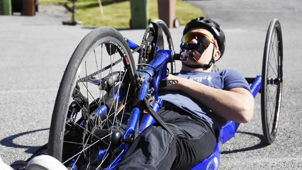 "Det har passerat i tanken", säger Erik Axelsson om Paralympics 2024 i cykling.