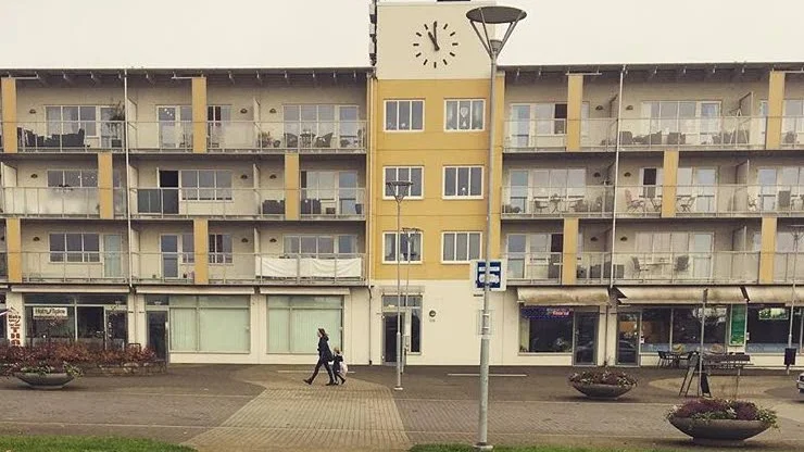Vy över torget, Björkris, där Anders Teglund bor i Kungsbacka.