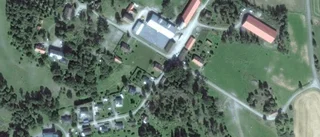 Nya ägare till fastigheten på Ålberga Gård 1 i Ålberga - 2 050 000 kronor blev priset